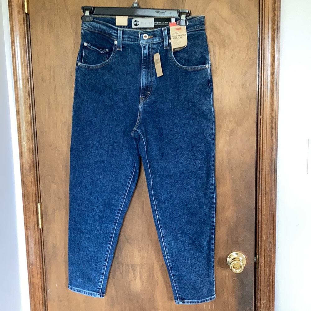 Levi’s Mom jean high waist tapered leg retro denim 31 X 27